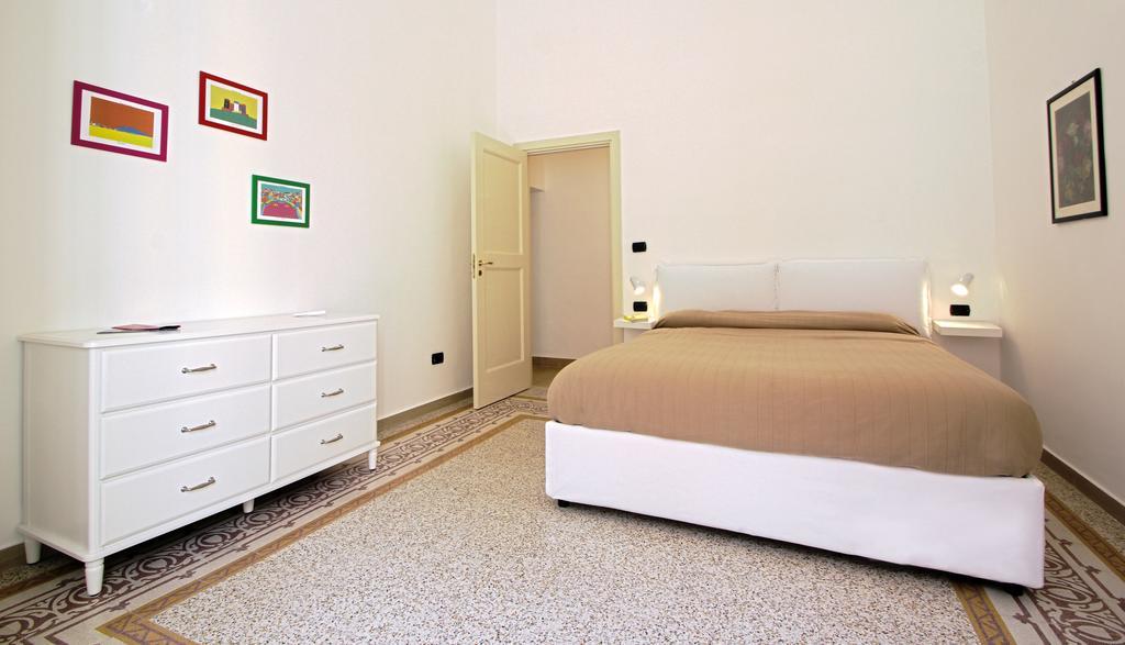 Casa Dante - Historic Apartment In The Perfect Naples Location المظهر الخارجي الصورة